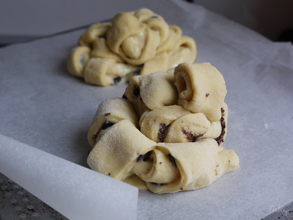 Brioche diamant, crème pâtissière et pépites de chocolat