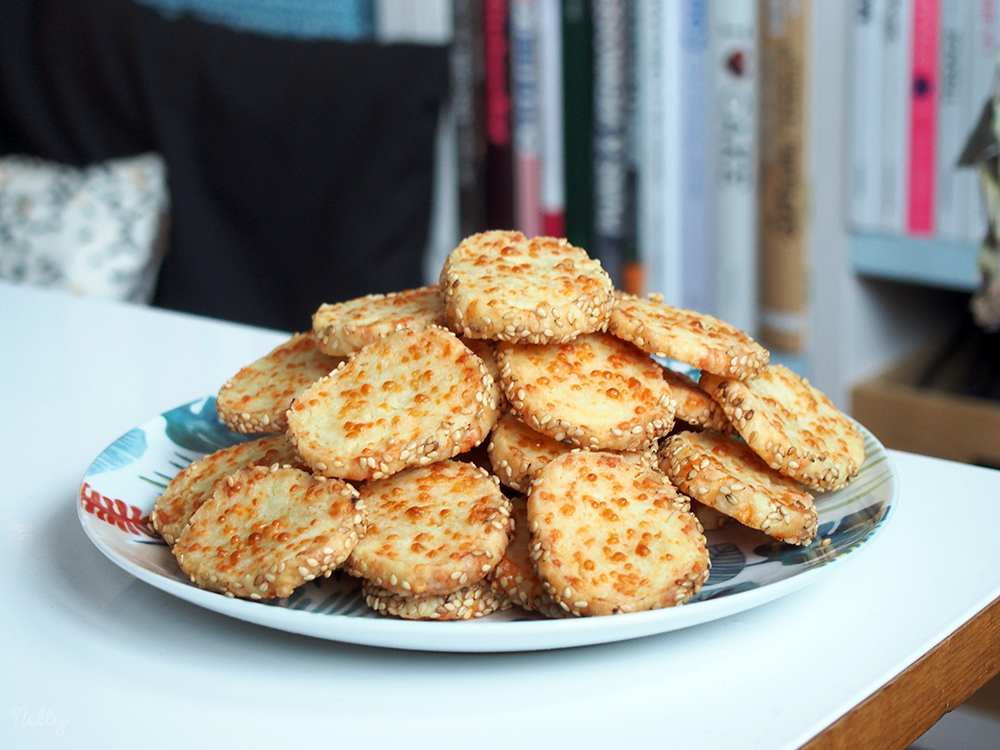 Biscuits apéro maison, Comté & sésame