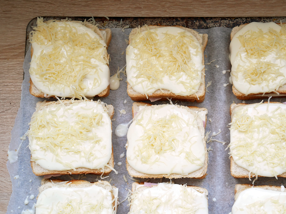 Croque-monsieur à la béchamel, au four