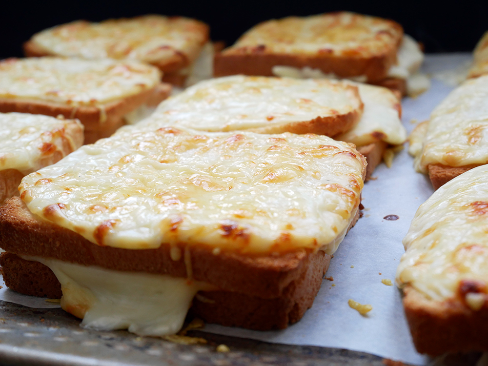 Croque-monsieur à la béchamel, au four