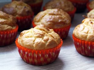 Petits cakes au Kiri et aux lardons