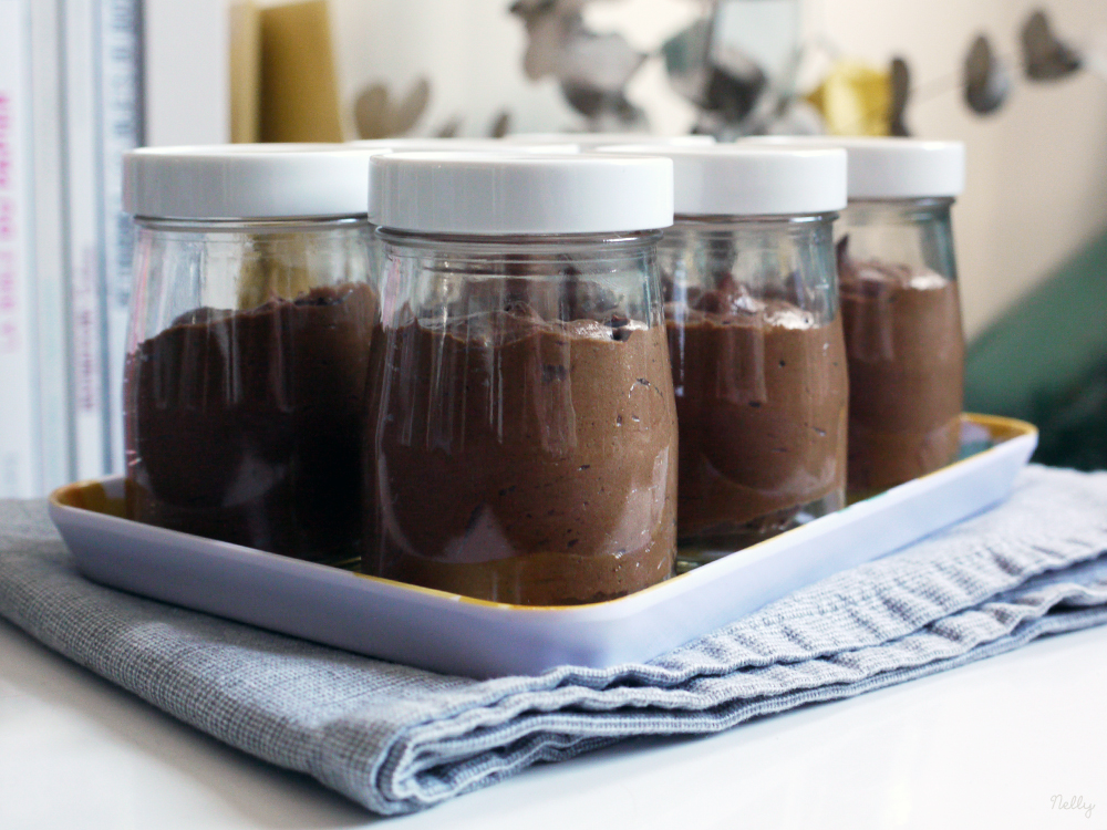 Mousses au chocolat légères, avec des restes de blancs d'oeuf