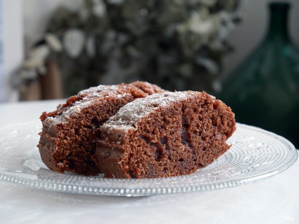 Gâteau à la compote & chocolat-caramel