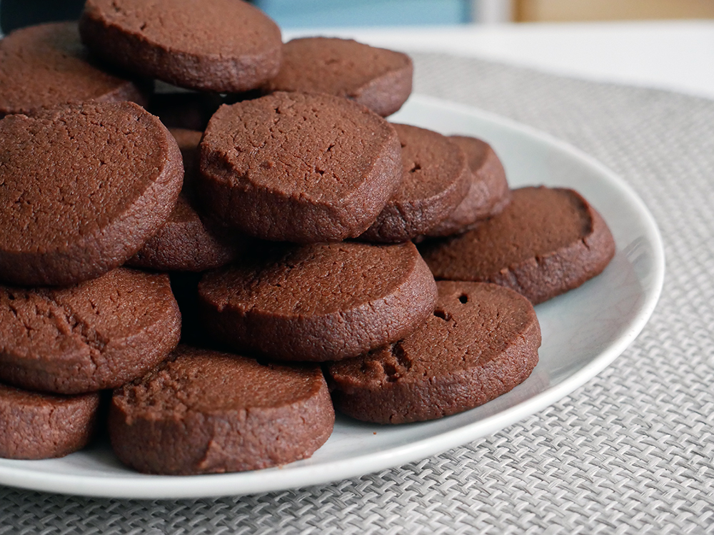 Biscuits au chocolat sans oeuf (+ mon livre de recettes)