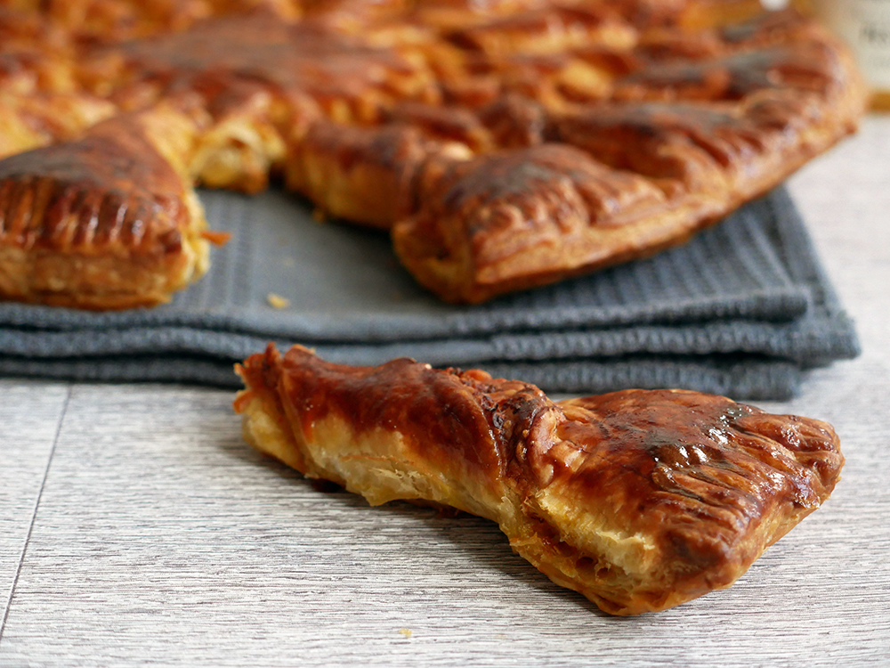 Tarte soleil au pesto rouge