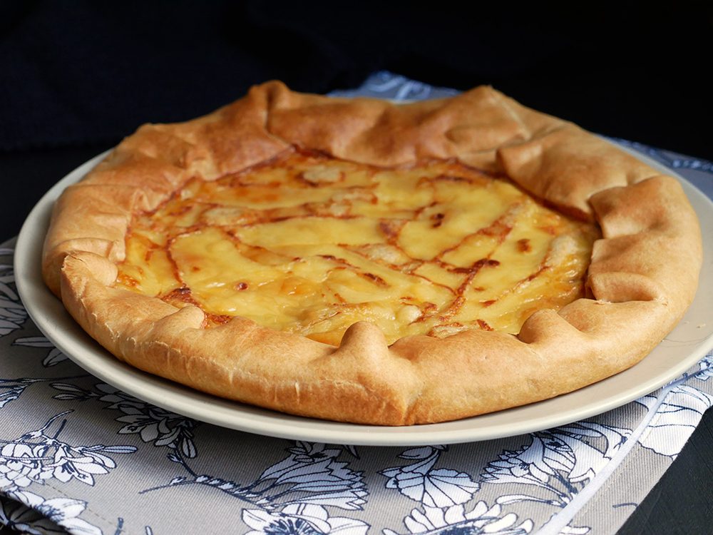 Tarte salée au thon, moutarde et & Leerdammer