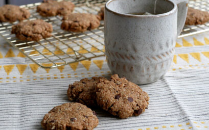 Biscuits IG bas, comme des cookies à la noisette et aux pépites de chocolat